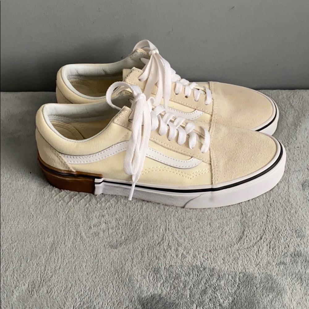 Vans Ward - image 2